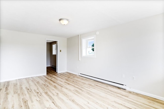 Photo - 185 N Main St Unit 13