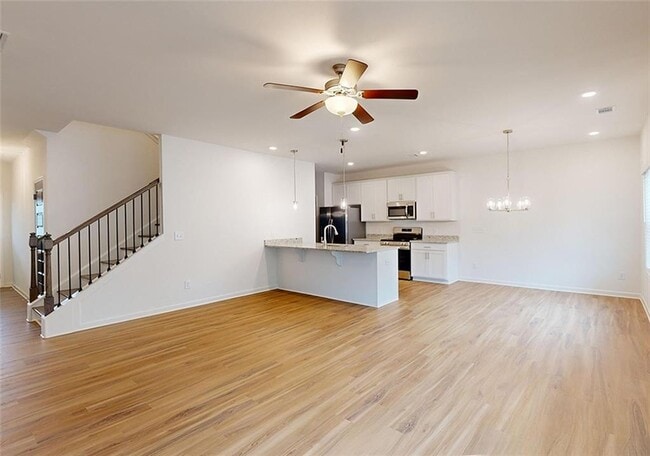 Photo - 4178 Brookhaven Dr SE