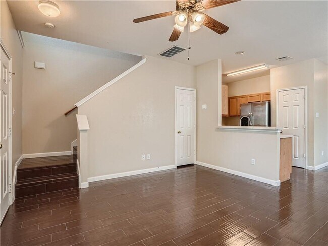 Photo - 13913 Harris Ridge Blvd