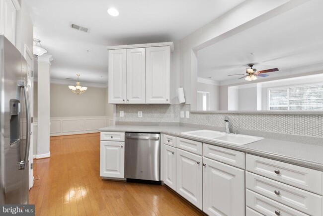 Building Photo - 621 Cobblestone Blvd Unit 103