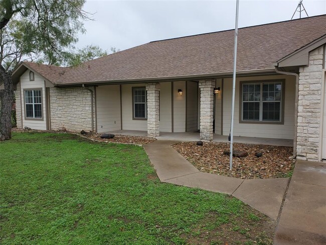 Photo - 2920 Candace Cir House