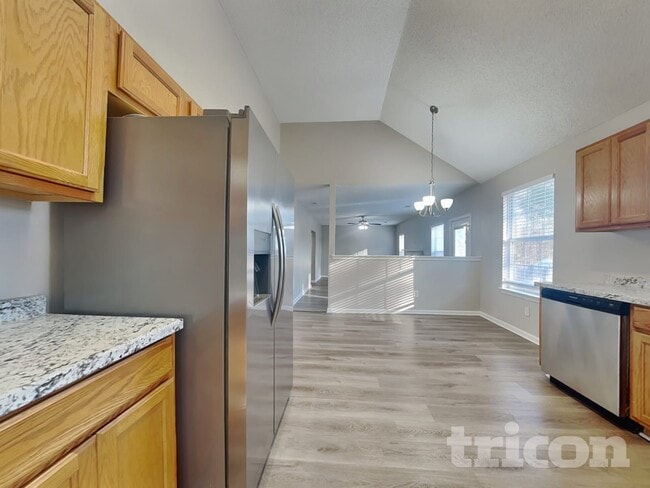 Photo - 816 Marcus Ln