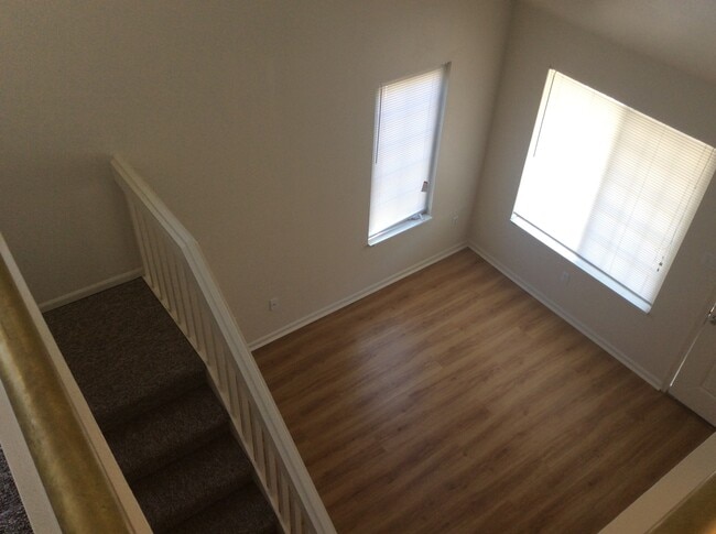 Photo - 3 BEDROOM, 2 BATHROOM TOWNHOME WITH A 1 CAR ATTACHED GARAGE