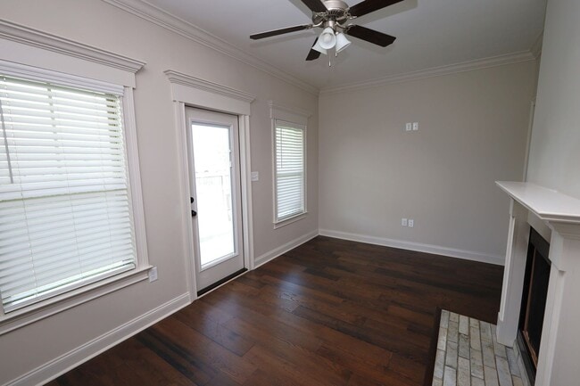 Photo - 4704 Crescent Ct