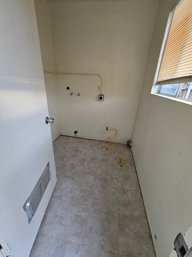 Photo - 56280 Buena Vista Dr Unidad #2