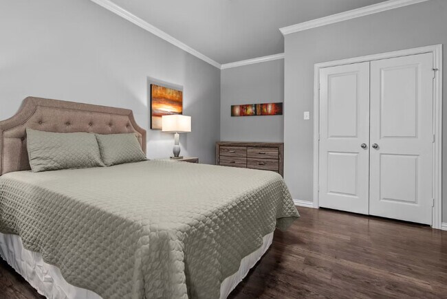 Midtown Apartments