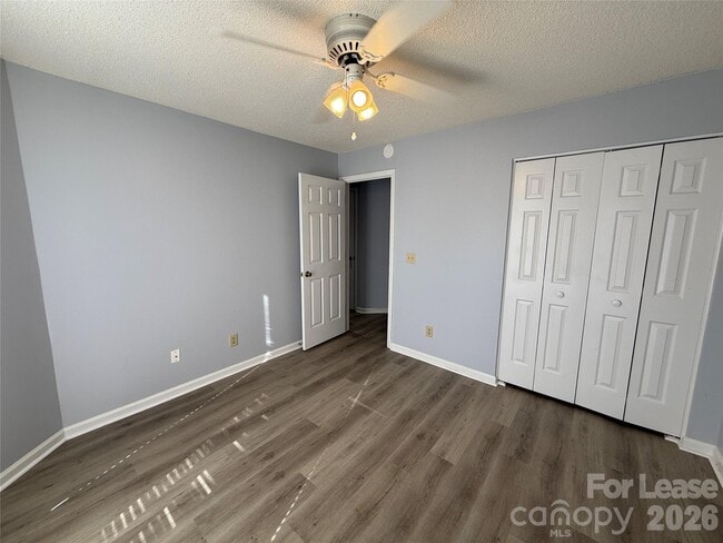 726 Southwest Dr