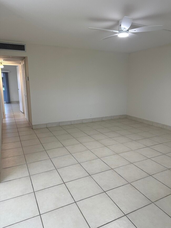 Photo - 344 Brittany Ave