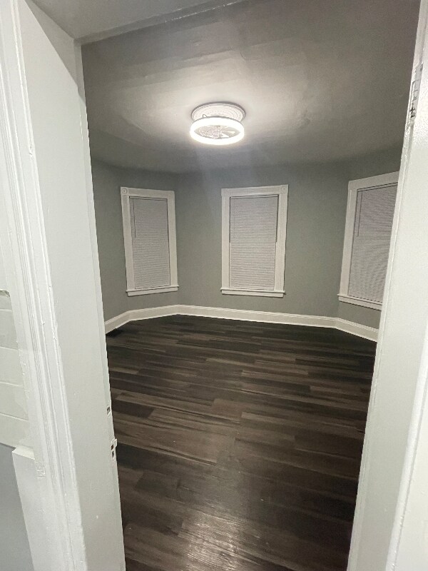 Photo - 595 William St