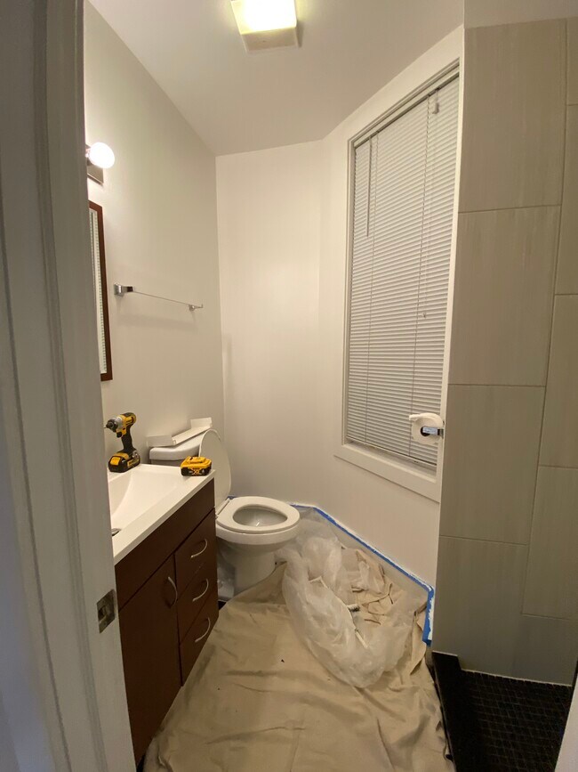 Photo - 2014 W Huron St Unit 1F