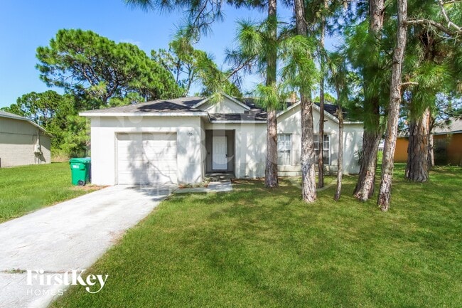 Building Photo - 1155 Schumann Dr