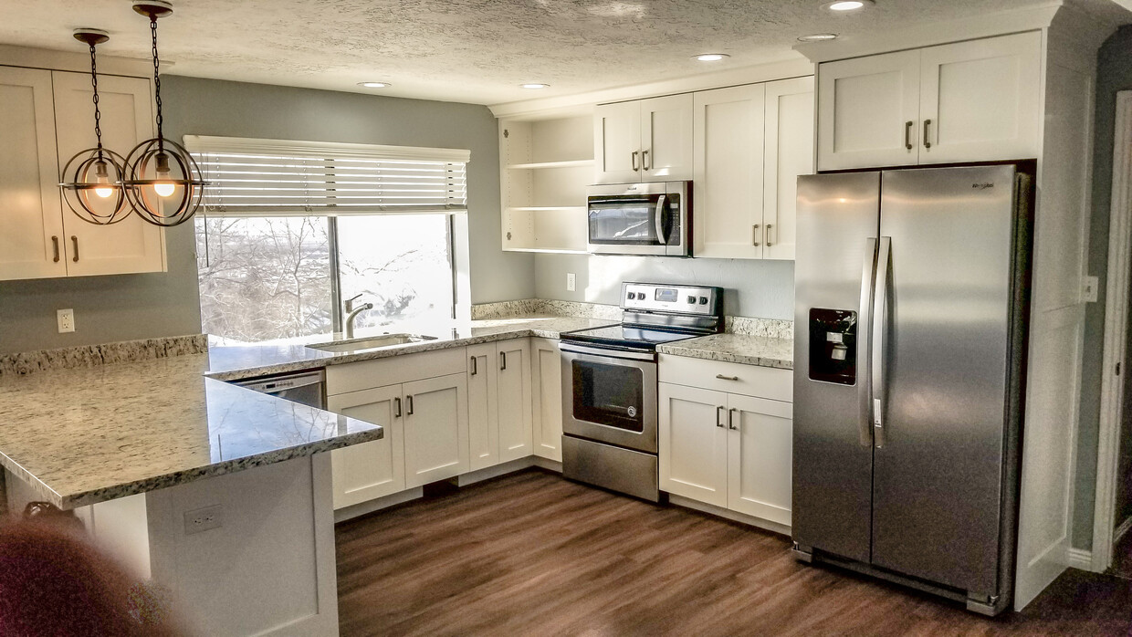 Photo - 182 Coventry Ln (North Salt Lake, UT)