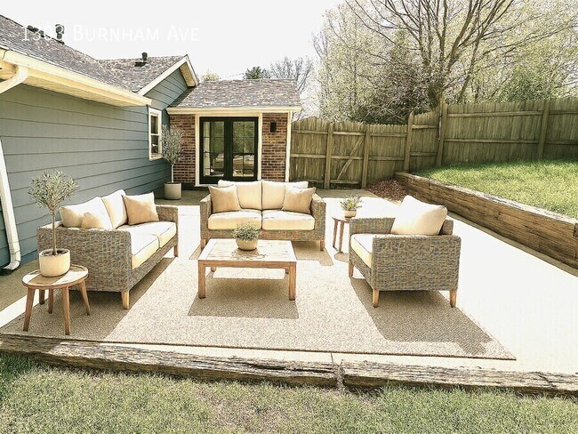 Photo - 1303 Burnham Ave