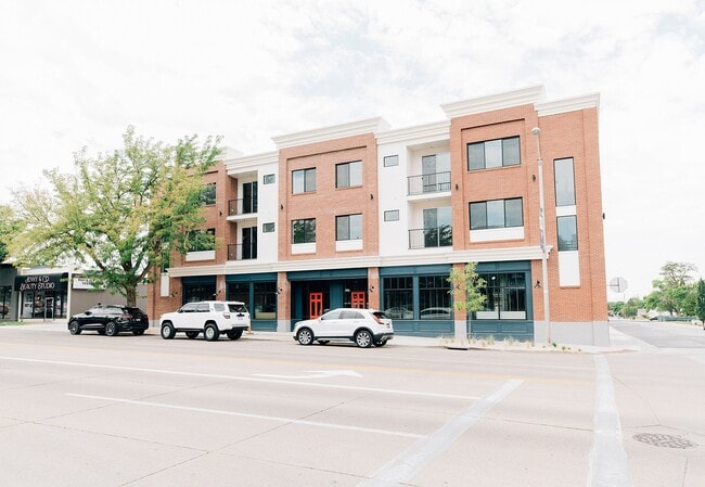 Photo - 408 S Main St Unit 1
