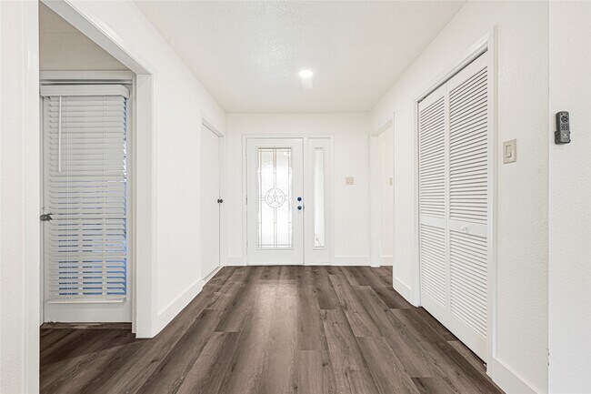 Photo - 17711 Wild Willow Ln