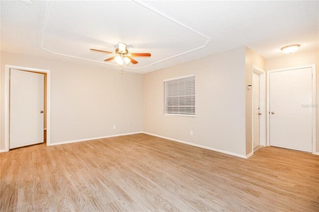 Photo - 107 Inwood Ct