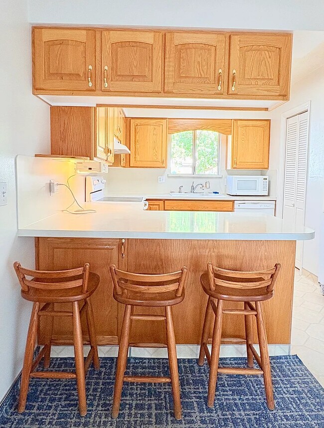 1167 Deerfield Dr