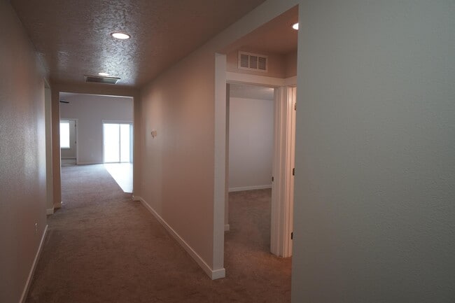 Photo - 1701 W Crystal Falls Ave