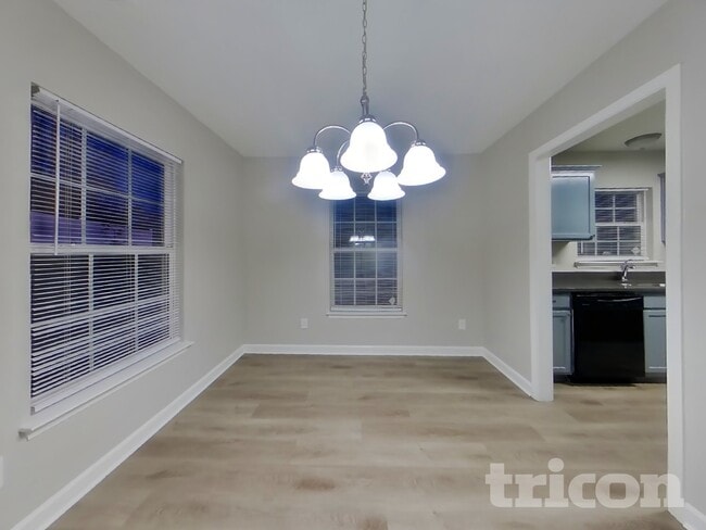 Photo - 107 Tanyard Ln