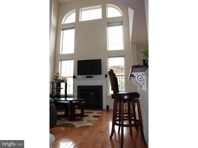 Photo - 8 Stafford Dr