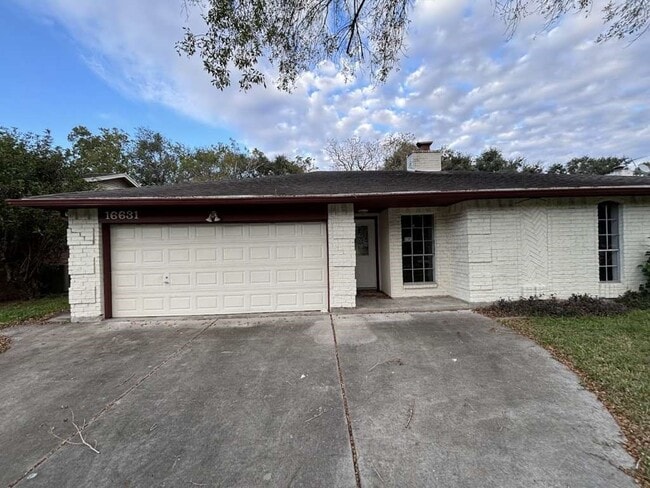 Photo - 16631 Blackhawk Blvd
