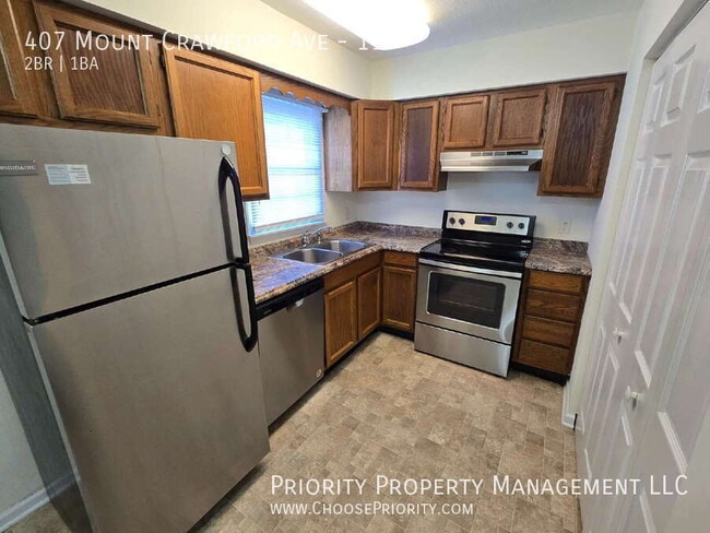 Photo - 407 Mt Crawford Ave