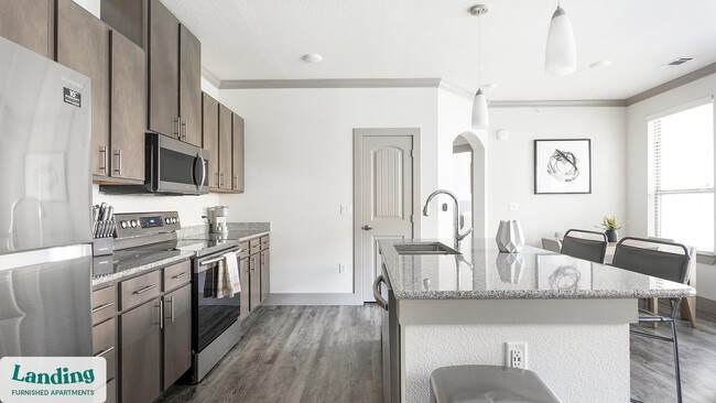 Photo - 12500 Shadowglen Trce Unidad 9302