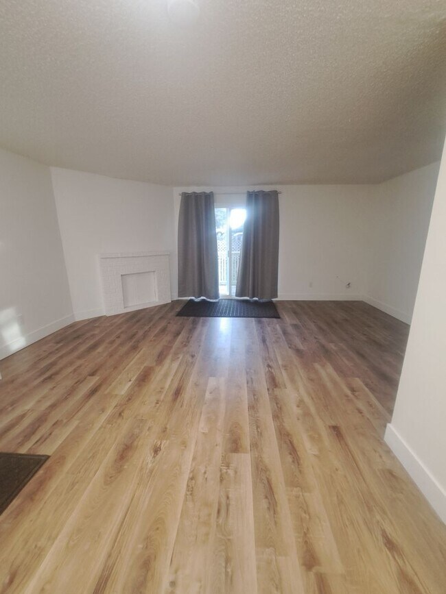 Photo - AR6290 Unidad C