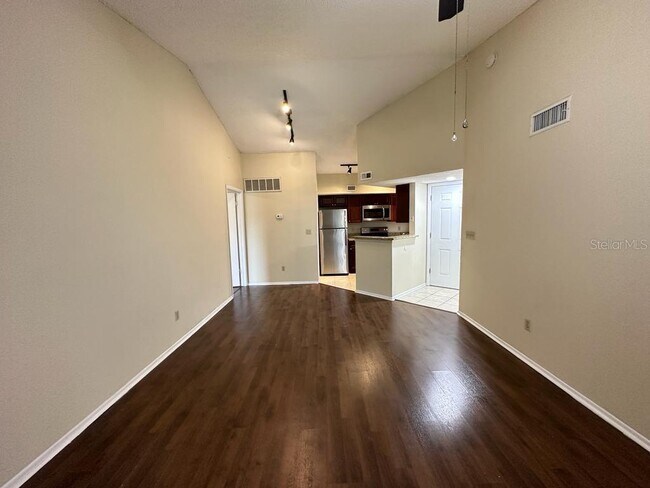 Photo - 1948 Lake Atriums Cir