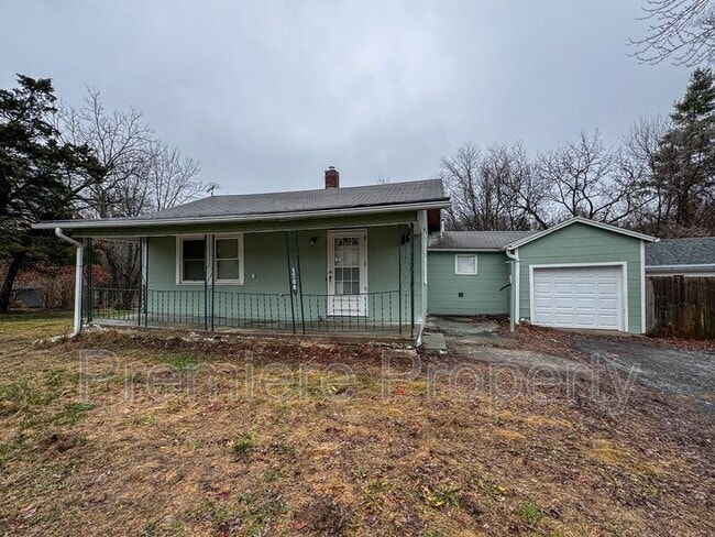 Photo - 1706 N Liberty St