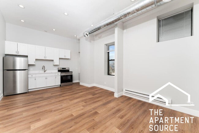 Photo - 1219 W Devon Ave Condo Unit 204