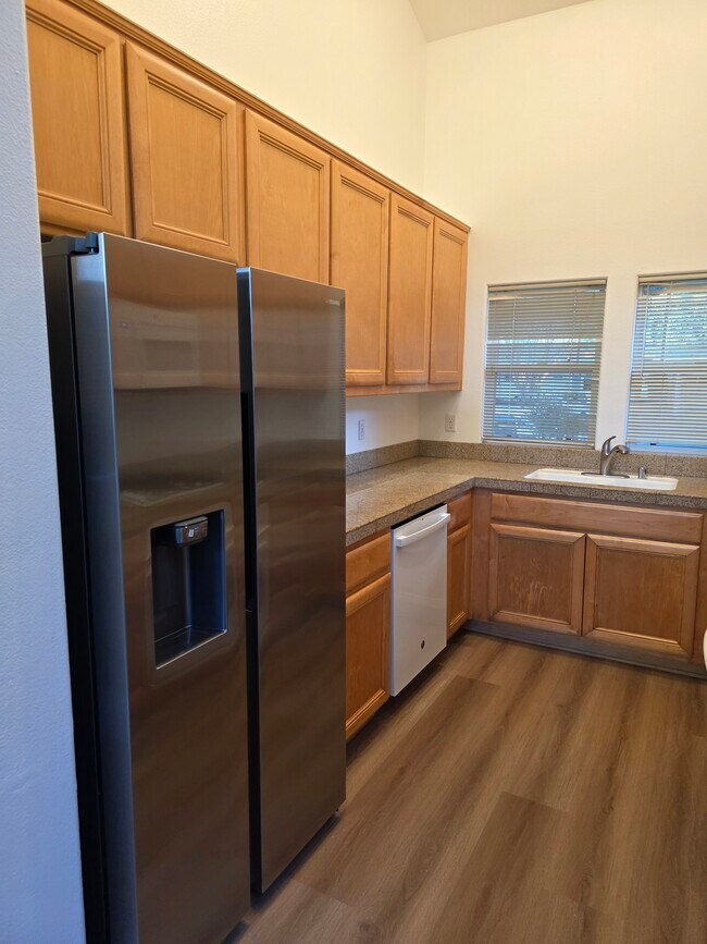 Photo - 426 Matteri Cir