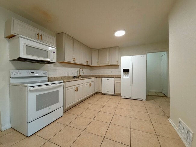 Photo - PRE-LEASING FOR SUMMER - Charming 4 Bedroom in the Heart of Lubbock