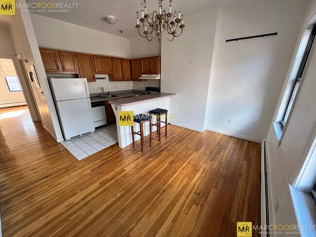 Photo - 8 Milford St Condo Unit 4
