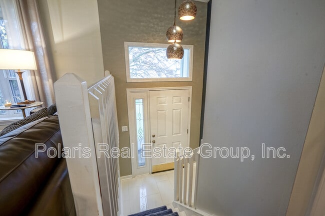 Photo - 2808 Lakeshire Ln