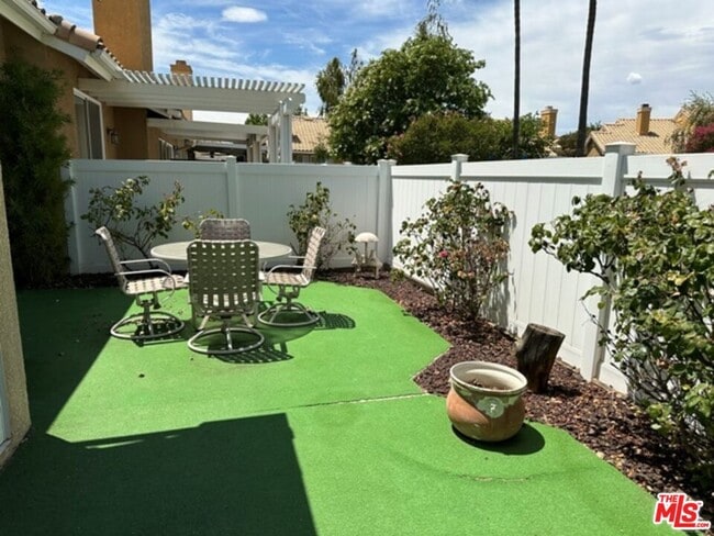5515 Trevino Way