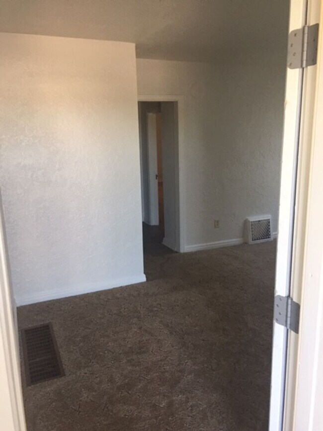 Photo - 5 E Kansas City St Unit APT 1