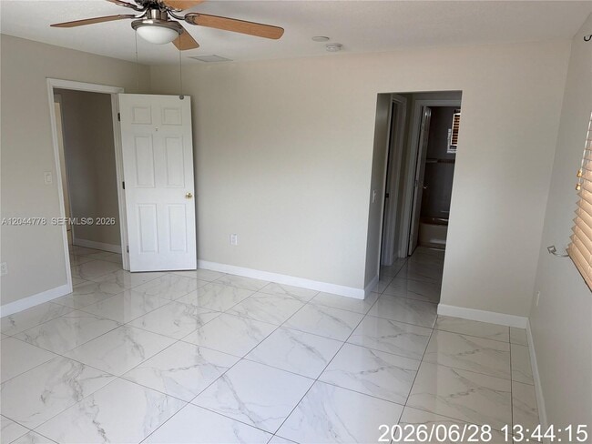 Photo - 101 E 51st Pl