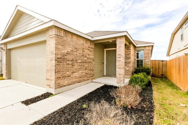 Photo - 545 Greatest Gift Wy