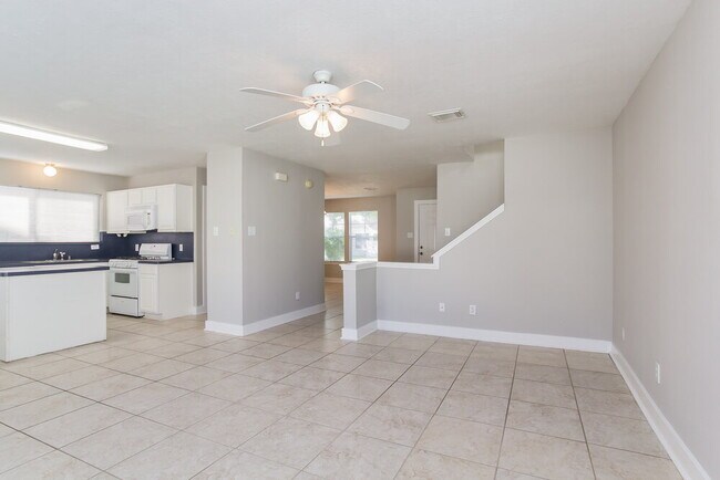 Photo - 10202 Farrell Dr