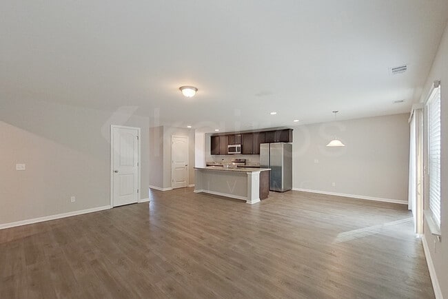 Photo - 112 Bluff Rd