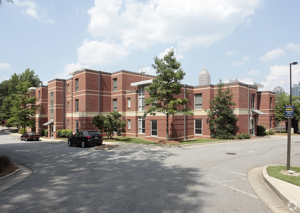Photo - Georgia Tech Family Apartments
