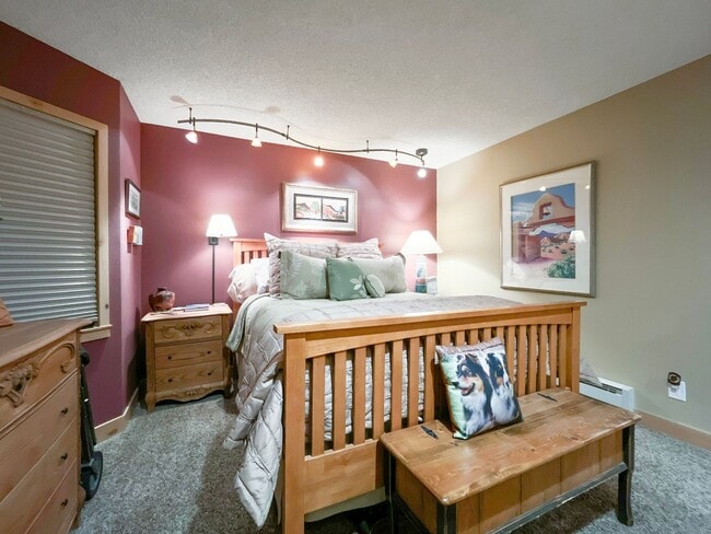 Photo - Walk to Town, Overlooking Carter Park, Garage Parking - Updated 2 Bed/2 Bath Available Now for Sk...