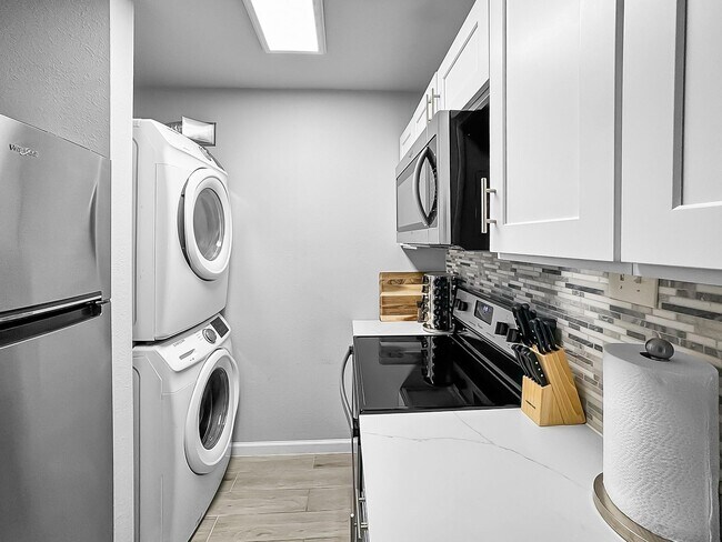 Photo - 1405 Hyde Park Blvd Unit True