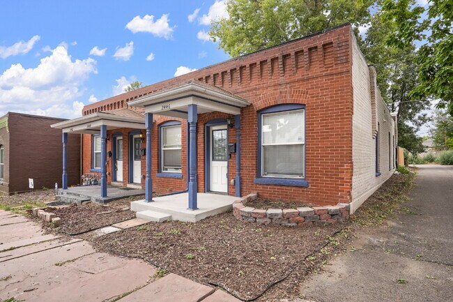 2446 W 33rd Ave