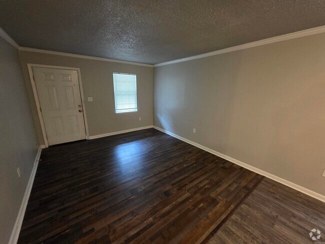 Building Photo - 305 S Border St Unit C Rental