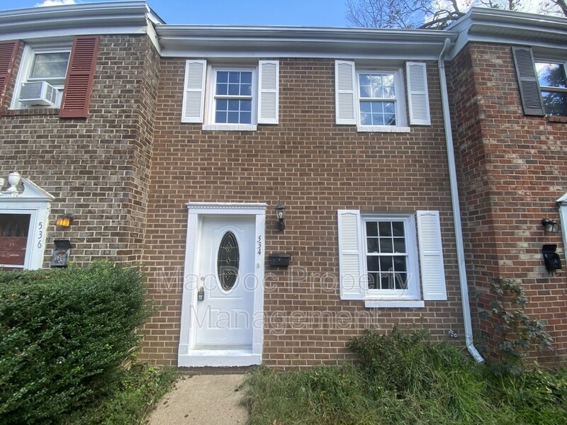 Photo - 534 Olde Greenwich Cir Townhome