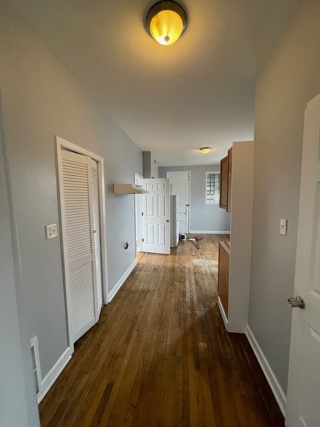 4920 W 30th St Unit 2R