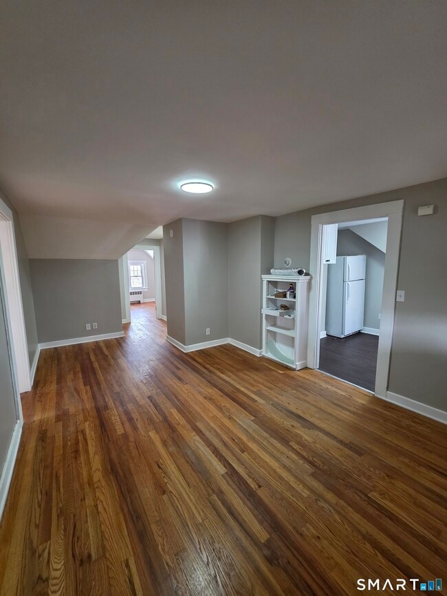 396 W Main St Unit 3