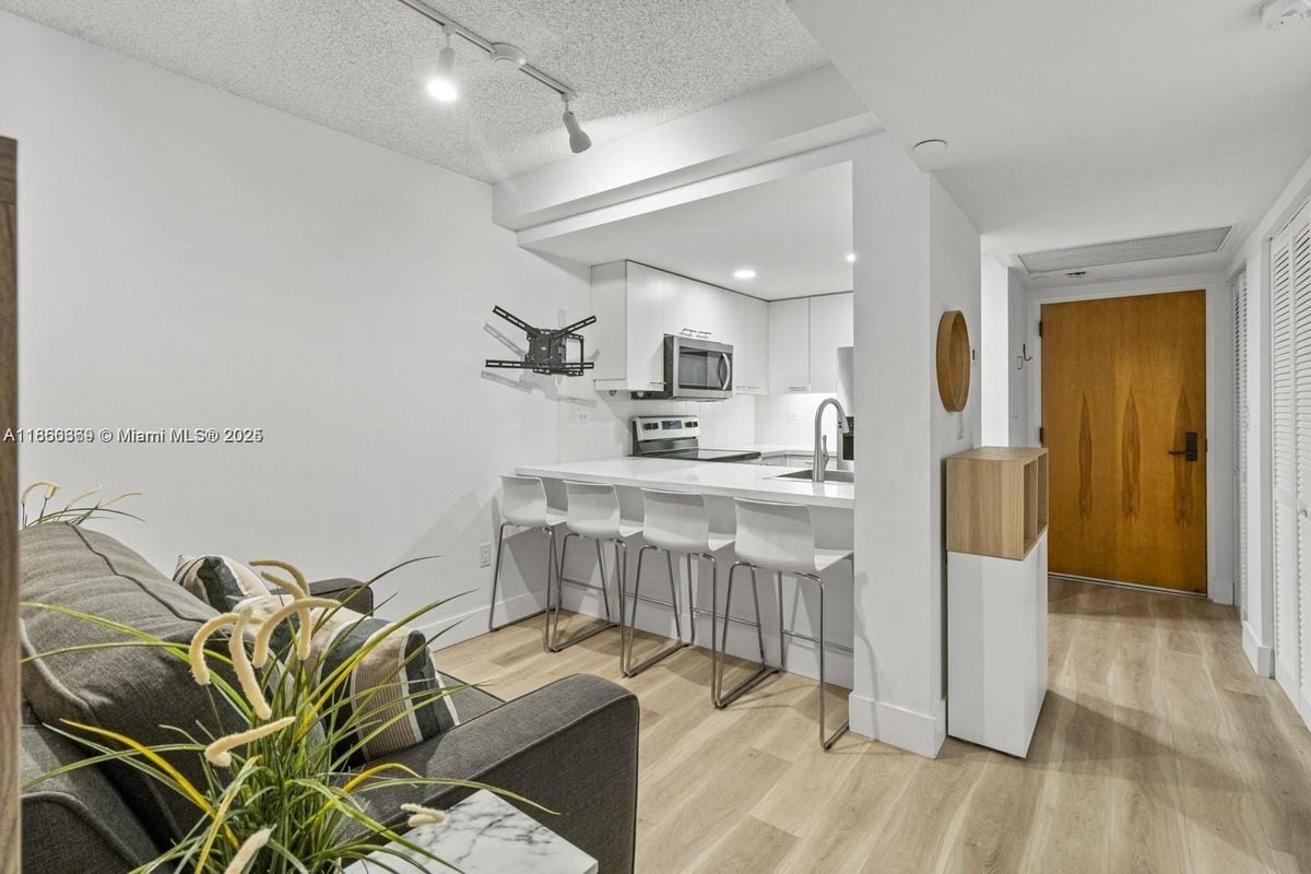 Photo - 2801 Florida Ave